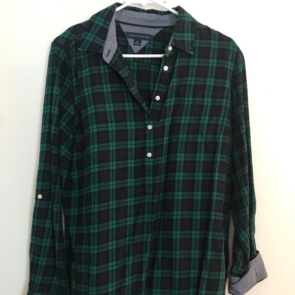 Tommy Hilfiger Tops - Tommy Hilfiger Large Flannel Plaid Convertible Sleeve Blouse